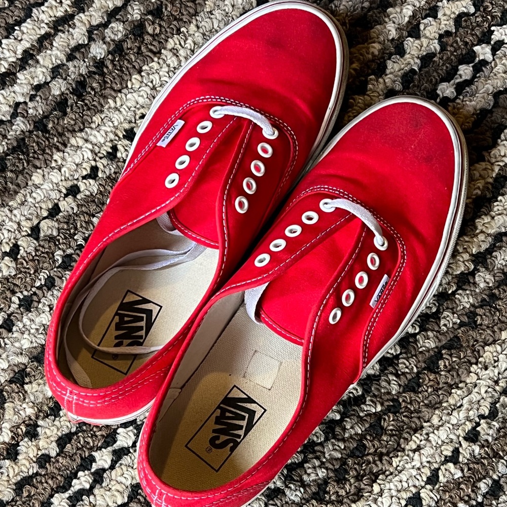 Vans - Picture 4 of 6